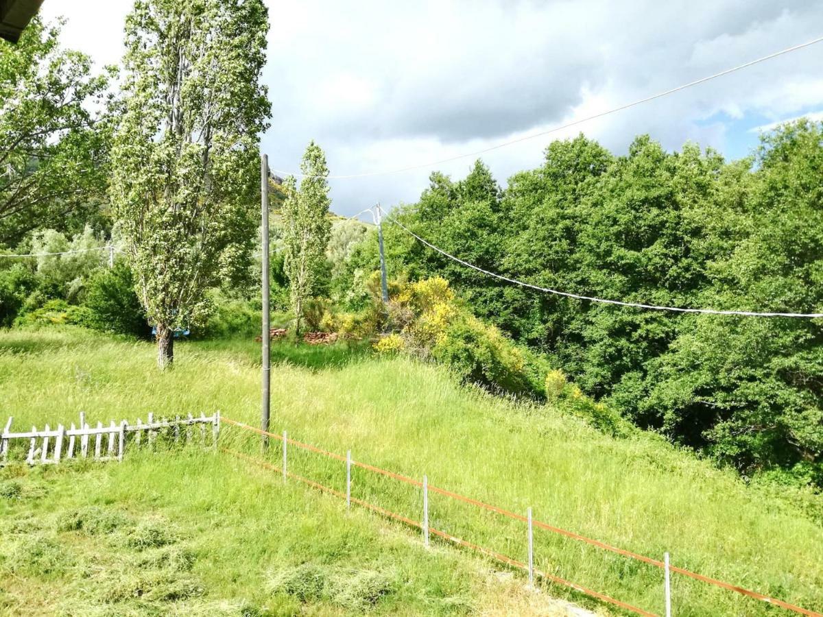 Agriturismo Acquagentile テッラノーヴァ・ディ・ポッリーノ エクステリア 写真
