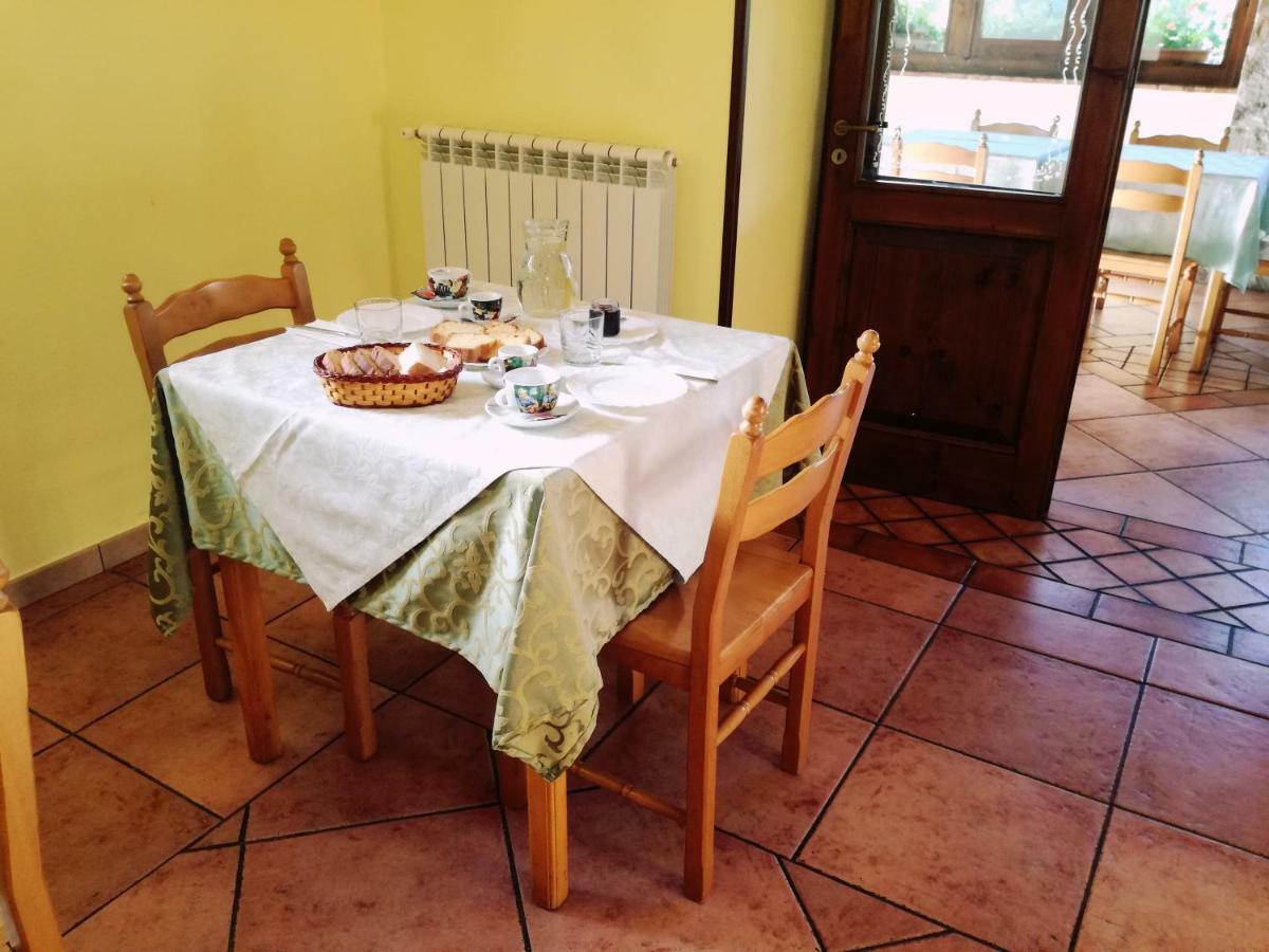 Agriturismo Acquagentile テッラノーヴァ・ディ・ポッリーノ エクステリア 写真