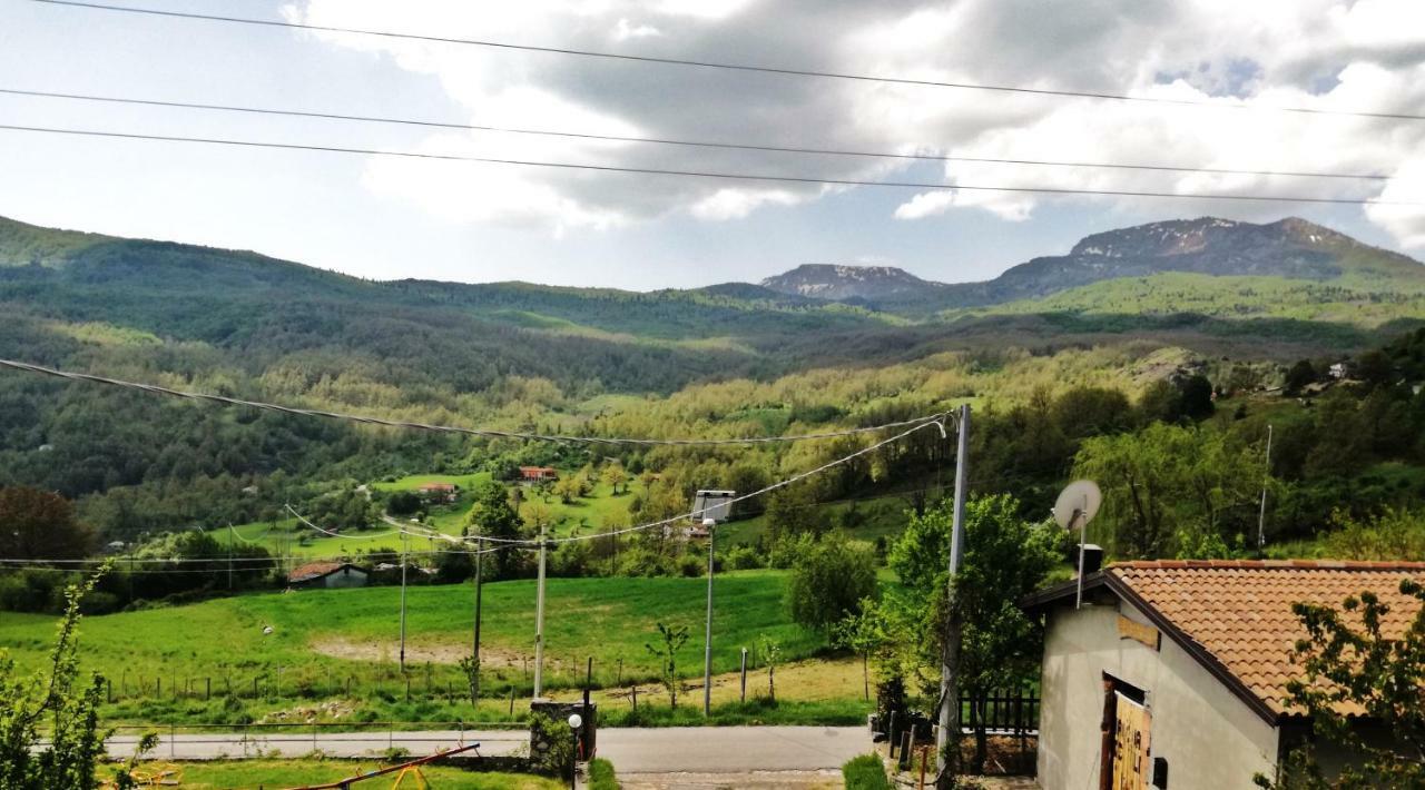 Agriturismo Acquagentile テッラノーヴァ・ディ・ポッリーノ エクステリア 写真